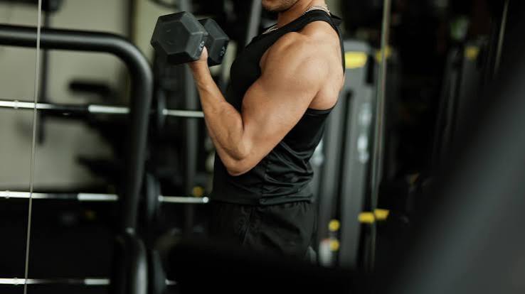 Athlete training intensely in the gym